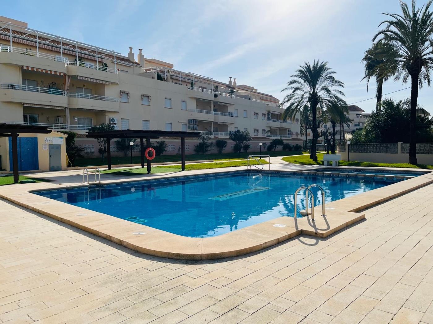 Apartamento - D&eacute;nia - 3 dormitorios - 6 ocupantes